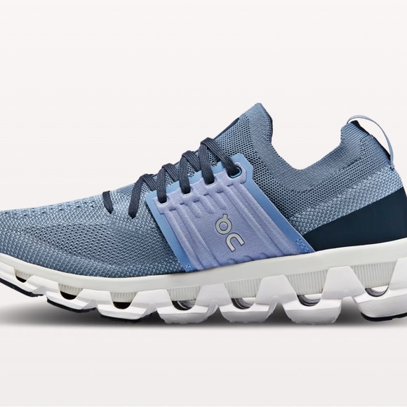 On Cloud On Running Cloudswift 3 Size 8.5 Metal White - Picture 4 of 16